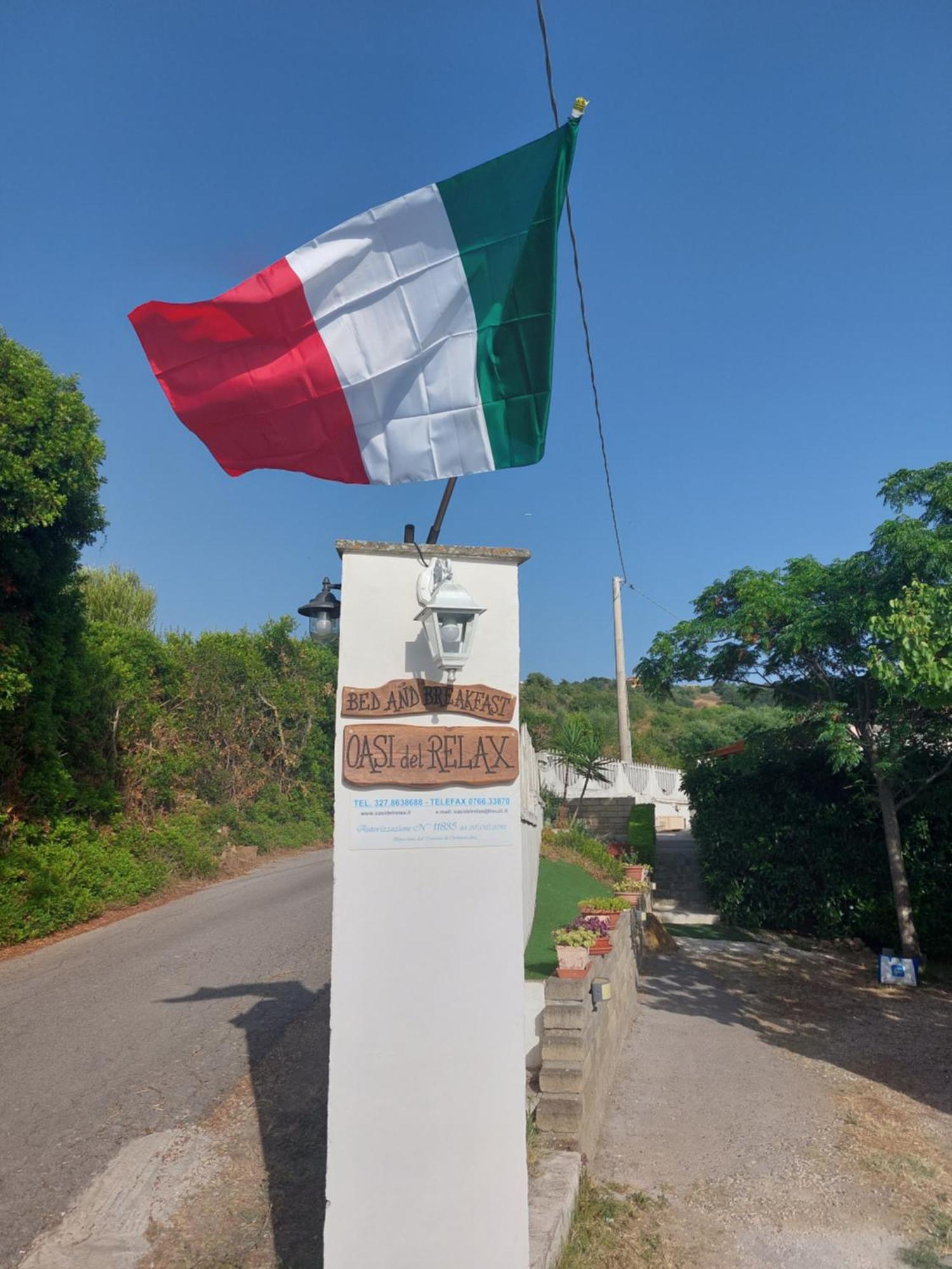 Oasi Del Relax Bed & Breakfast Civitavecchia Ngoại thất bức ảnh