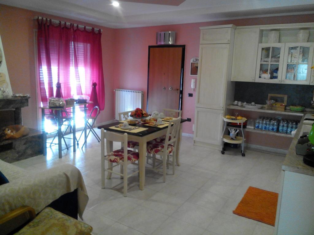 Oasi Del Relax Bed & Breakfast Civitavecchia Phòng bức ảnh